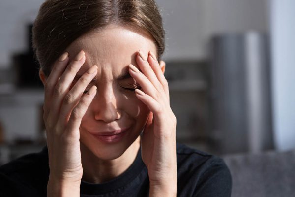 После очередной ссоры с отчимом мама пришла в мою комнату и заявила, что я уже достаточно взрослая, чтобы жить отдельно