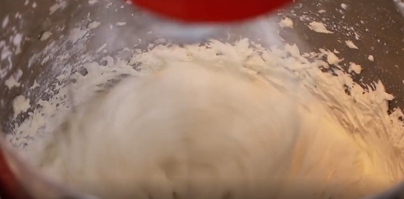 как сделать масляный крем воздушным