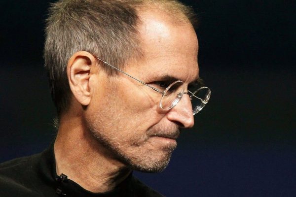 Стив Джобс ушел в вечность в возрасте 56 лет, будучи миллиардером, его последние слова заставляют задуматься