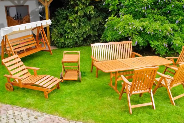 Какую мебель для дачи можно соорудить из подручных материалов