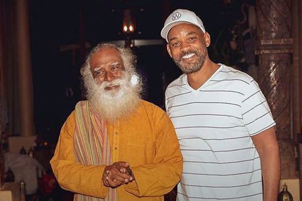 Зачем Уилл Смит зазвал в гости вещего старца, которого многие обзывают шарлатаном