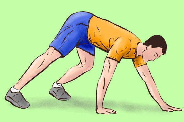 Спину и поясницу сразу отпускает, стоит мне заняться «медвежьей ходьбой»