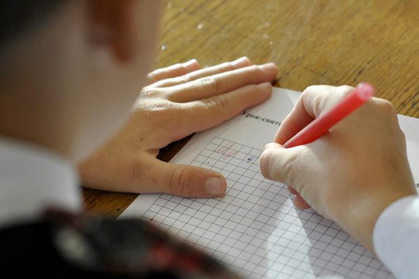 Почему нужно чаще писать от руки