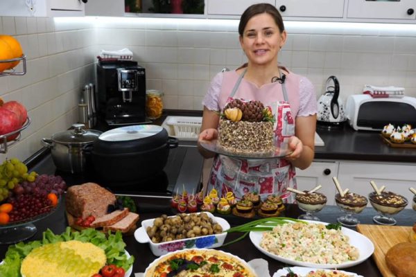 Подготовка к праздникам кипит, составляю новогоднее меню по наставлениям кудесницы Ольги Матвей