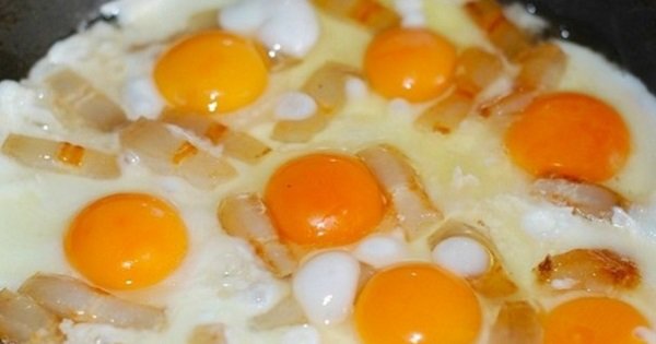 жирная яичница