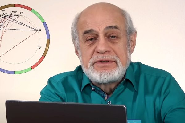 Астролог Михаил Левин подробно рассказал, каким будет 2024 год, самый детальный прогноз