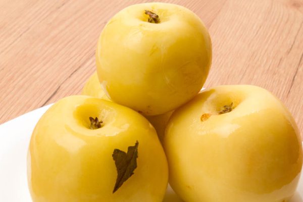 Собираю урожай яблок и сразу же заготавливаю на зиму, сейчас покажу способ