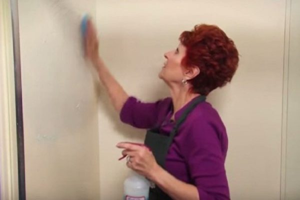 Отныне мою душевую кабину только так! Бойкая бабуля подсказала секрет.