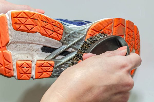 Свекровь встала с утра пораньше и вымыла ботинки моего мужа, а когда я спросила для чего, она выдала едкий ответ