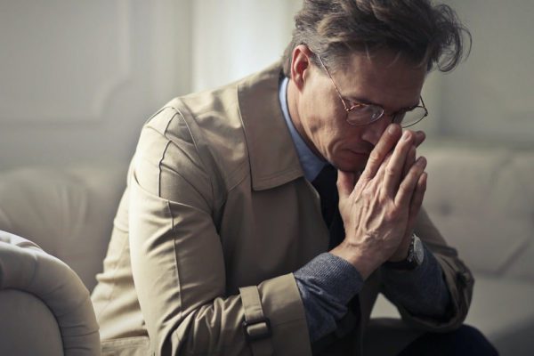 Начались проблемы с сердцем, когда узнал, что брат хочет выписать меня из квартиры