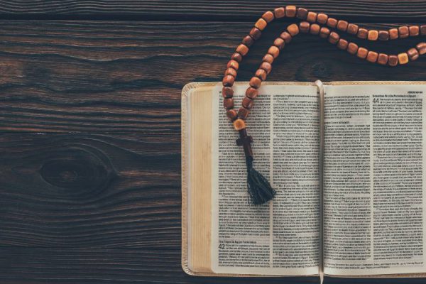 Молитва о семейном благополучии и как ее произносить