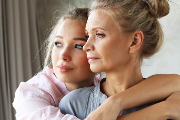 Почему так важно простить маму и попросить у нее прощения, благодари и молись за родителей каждый день