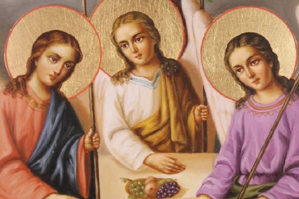 Какие молитвы нужно произнести на Троицу