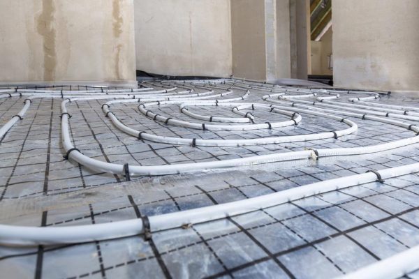 Как узнать, у кого из соседей нелегальные теплые полы в ванной и туалете