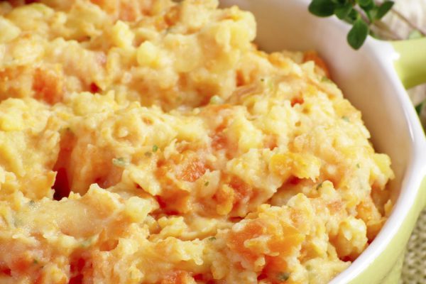 Убежала на маникюр, прихожу через час, а муж подает ресторанное блюдо