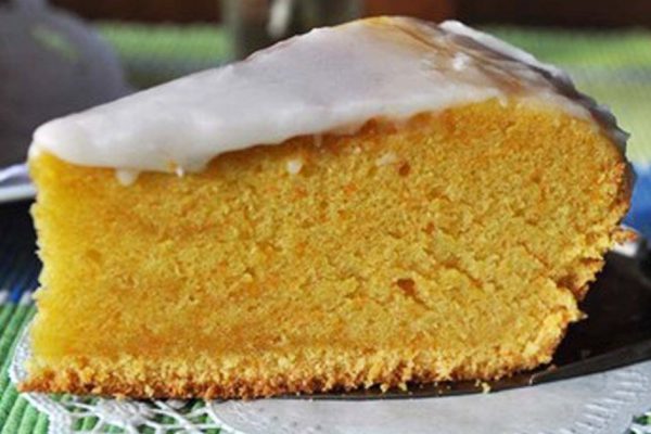 Бразильский морковный пирог для званого ужина в компании старых подруг