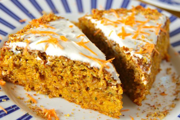 Рецепт нежнейшего морковного пирога, который порадует тебя отменным вкусом.