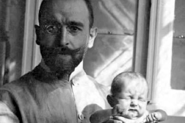 Эрнст Моро — врач, спасший тысячи детских жизней с помощью обычного морковного супа.