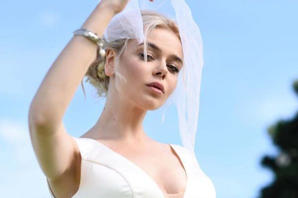 Куда мужчины уходят даже от богатых и знаменитых жен