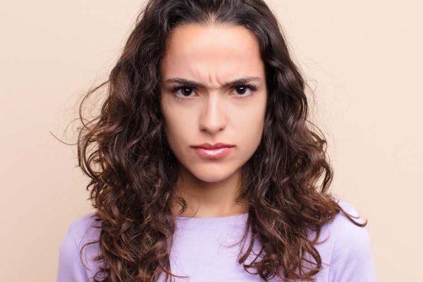 На дух не переношу бывшую своего парня и ненавижу их общего ребенка, не знаю, что и делать