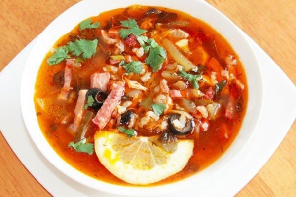 Вот это я понимаю — вкусная солянка! Замечательный рецепт от подруги-повара.