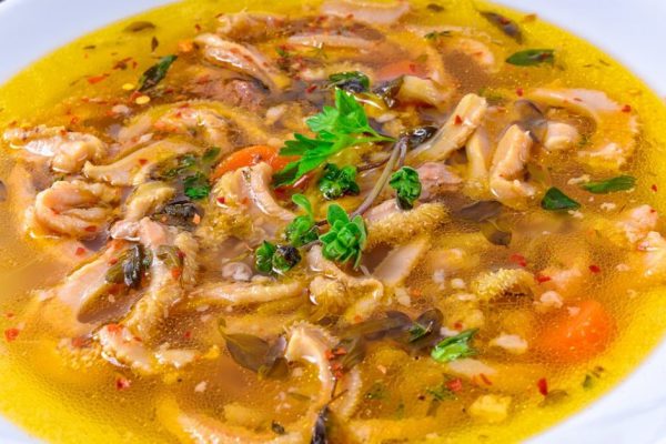 Украинская хозяйка рассказала, как варить фляки по-винницки правильно