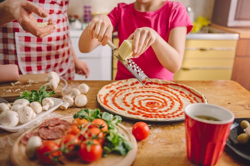 Подборка рецептов начинок для пиццы Кулинария,Колбаса,Начинки,Пицца,Помидоры