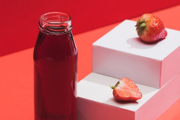 В чём прелесть домашних напитков из клубники