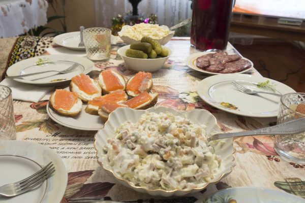 Кто-то любит Новый год, но для меня это настоящая каторга, сейчас расскажу почему