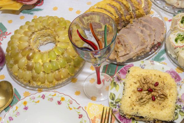 Как вести себя, если родители мужа зациклены на еде