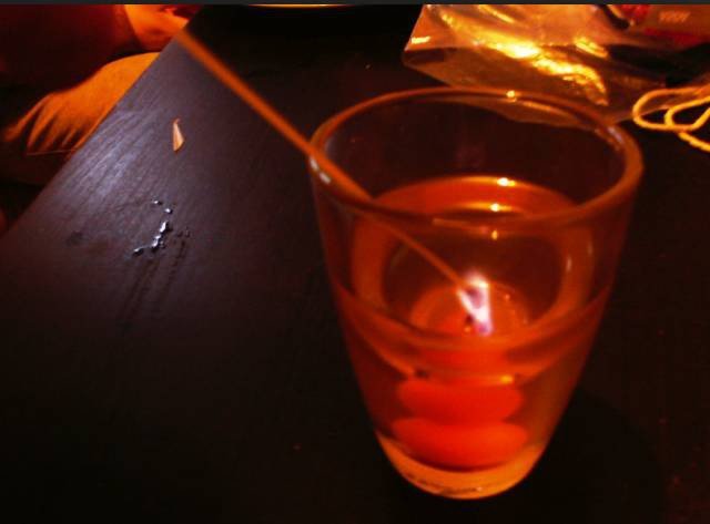 макаронина в свечке