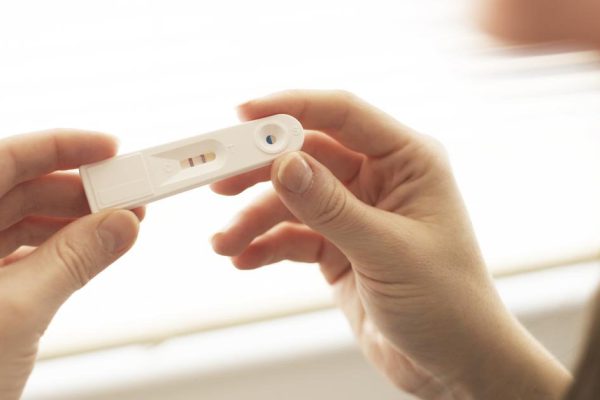 Трагедия женщины, что боится рожать в сорок пять из-за страха выглядеть смешно