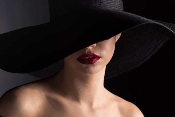 Знаки зодиака, которых справедливо можно упрекнуть в неверности, роковые женщины