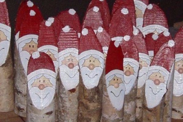 Вот как украсить дом и двор к Новому году, не потратив лишнего