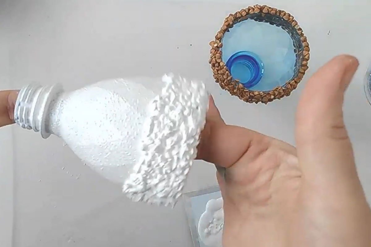 Как сделать елочная игрушку Колокольчик из бумаги своими руками