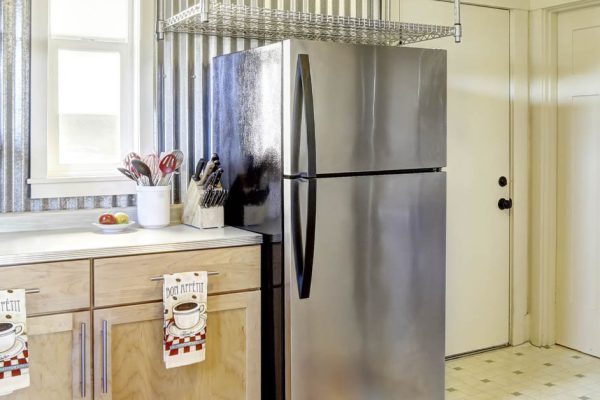 Муж одолжил другу последние деньги без разрешения