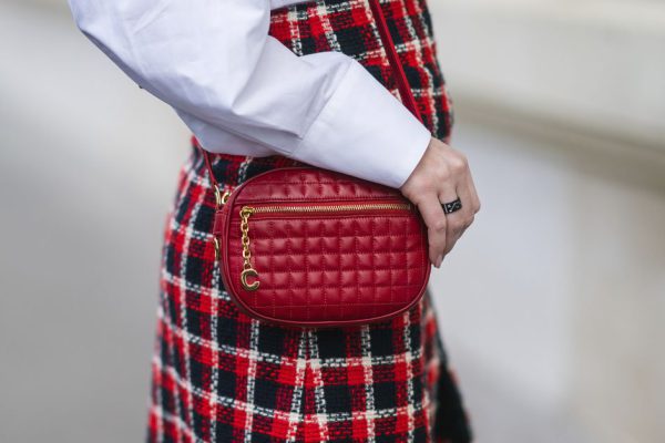 Какие фасоны с показов мод через пару месяцев заполнят все магазины