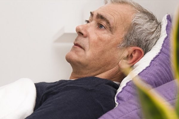 Наяривала детям, чтобы выпросить денег для больного мужа, но пришлось брать кредит