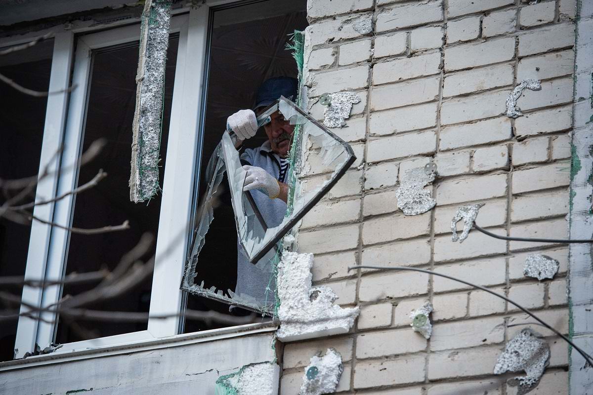 Военный эксперт рассказал, нужно ли закрывать окна во время обстрела Советы,Война,Дом,Окна,Украина