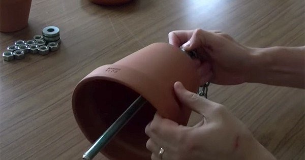 Как сделать обогреватель из цветочных горшков