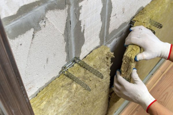 Любой толковый строитель скажет, что никакой утеплитель не может греть, разбираемся, нужно ли вообще утепляться