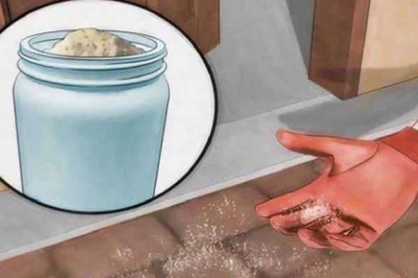 Зачем рассыпать соль на пороге дома