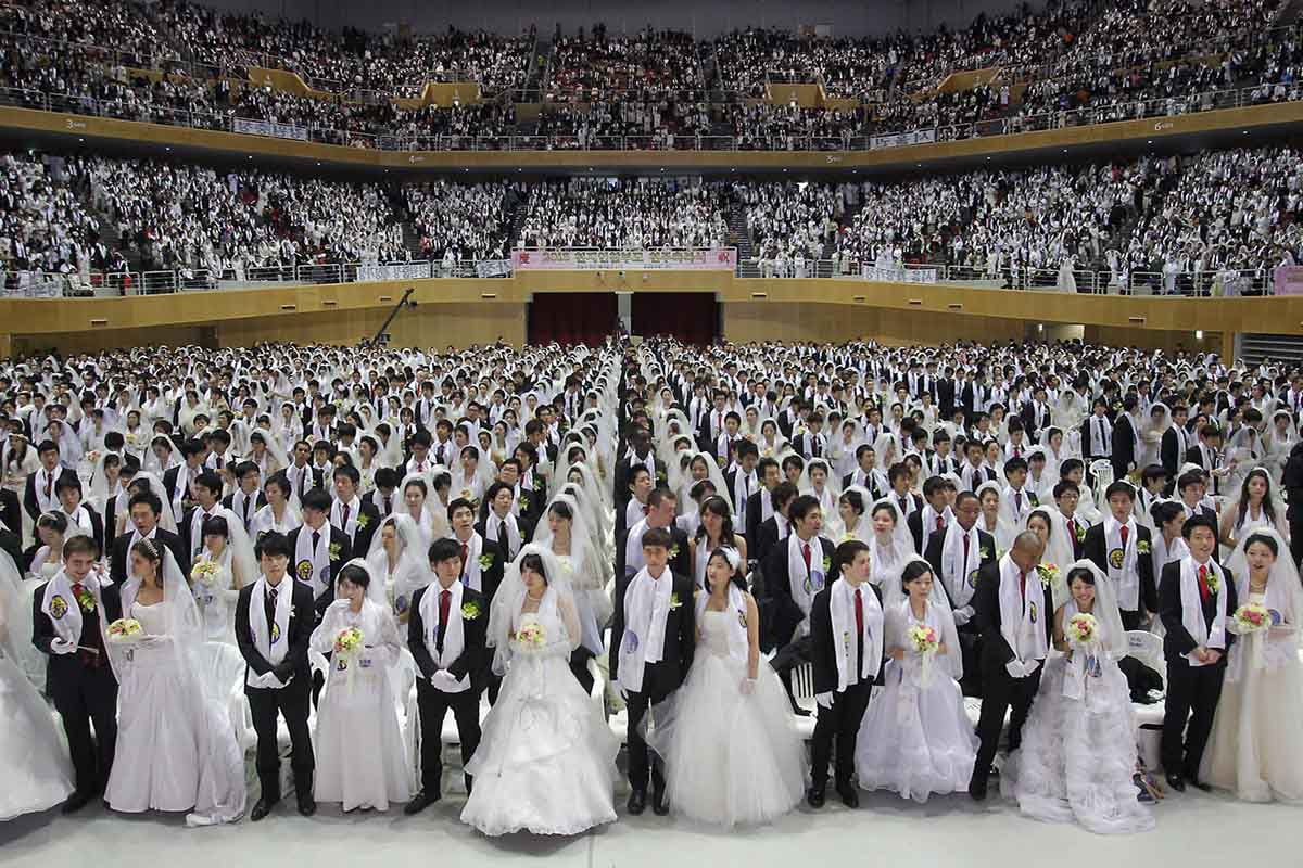 Репортаж со свадьбы в Южной Корее, где маски не смогли победить традиции Вдохновение,Брак,Гости,Жених,Корея,Молодожены,Невеста,Свадьба,Традиции,Церемония