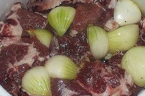 Рецепт маринада для шашлыка, который поведал мне старый армянин. Народы Кавказа знают в этом толк!