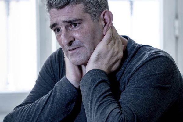 Недальновидные действия мужчины, вынуждающие принцессу сбежать из дворца