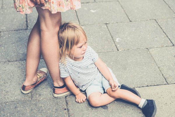 Почему современные родители не успевают заботиться о детях как следует