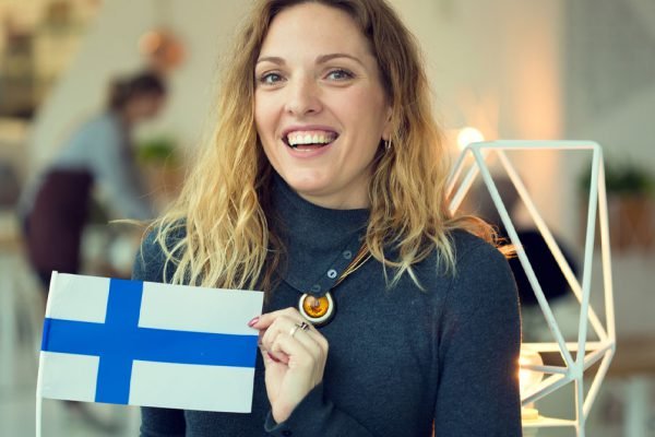 Почему Финляндию из года в год признают самой счастливой страной в мире и какова там жизнь на самом деле