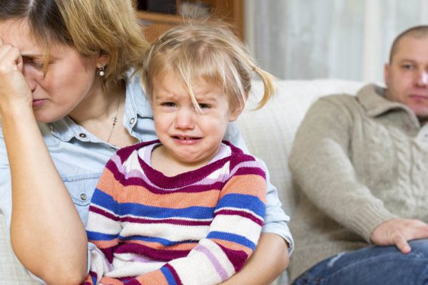 Что делать, если бывшая мужа оказалась кукушкой и приволокла в дом годовалого ребенка