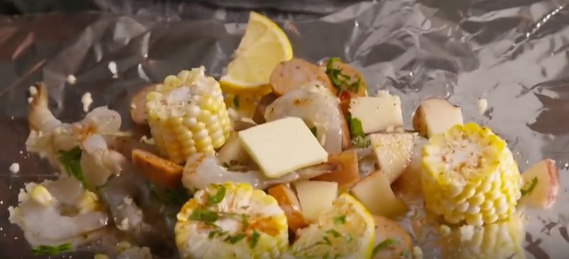 овощи в фольге на гриле