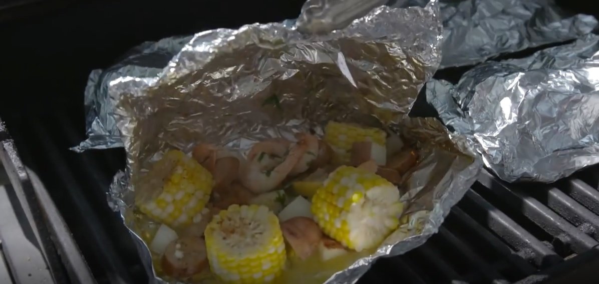 овощи в фольге на гриле